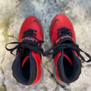 Lebron zoom soldier VI; NIKE Youth 5.5, Womens 7